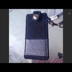 Nwt coach vintage shimmer iPod case